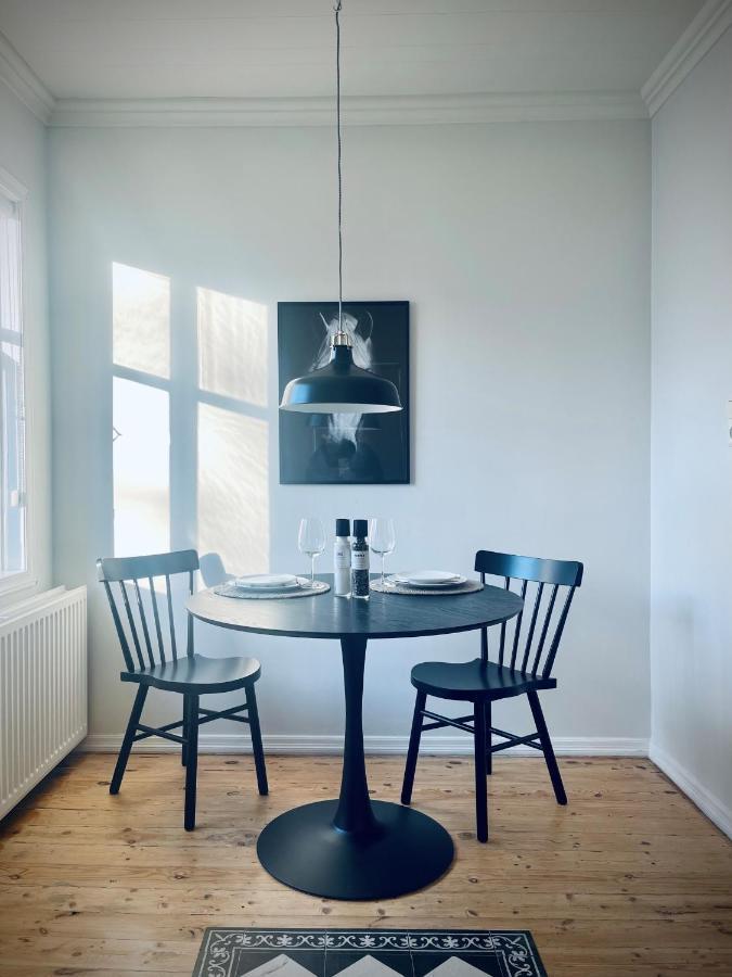 Day Dream Central Akureyri Three Bedroom Apt Eksteriør billede
